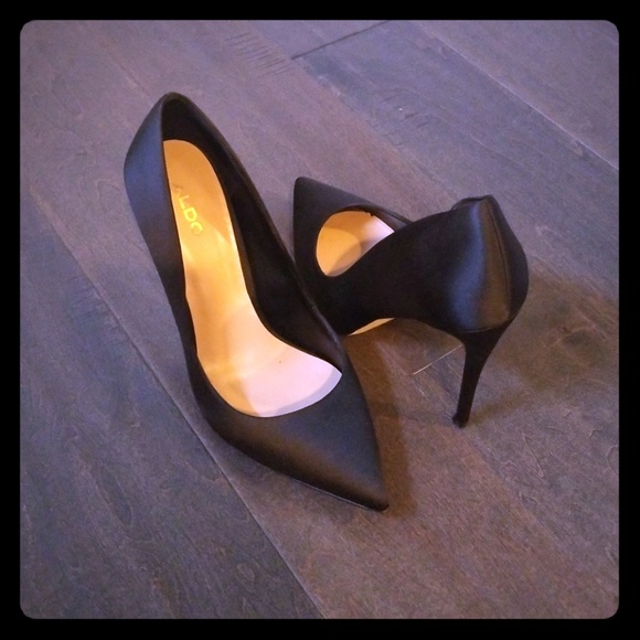 Aldo Shoes - Black pumps